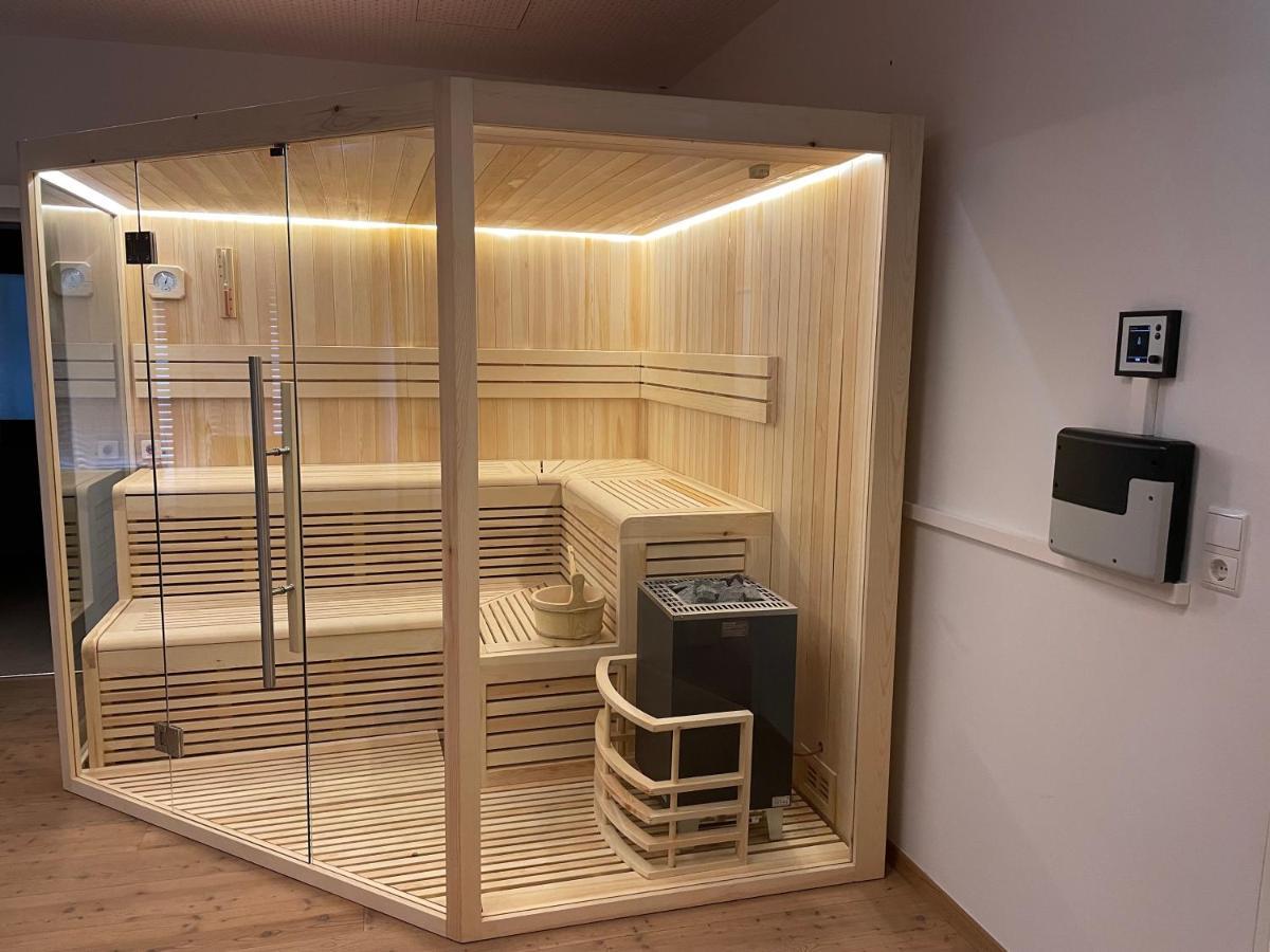 *Brandnew* Modernes Apartment In Den Weinbergen Mit Pool Und Sauna Spielfeld Zewnętrze zdjęcie